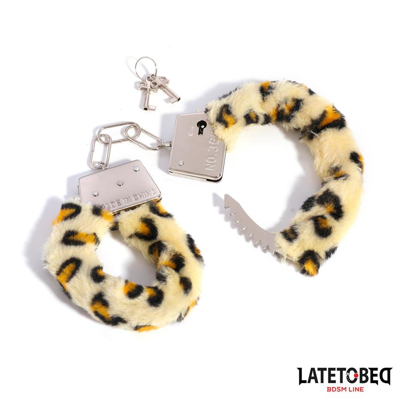 Esposas de Metal Furry con Pelo Animal Print Leopardo - Imagen 6