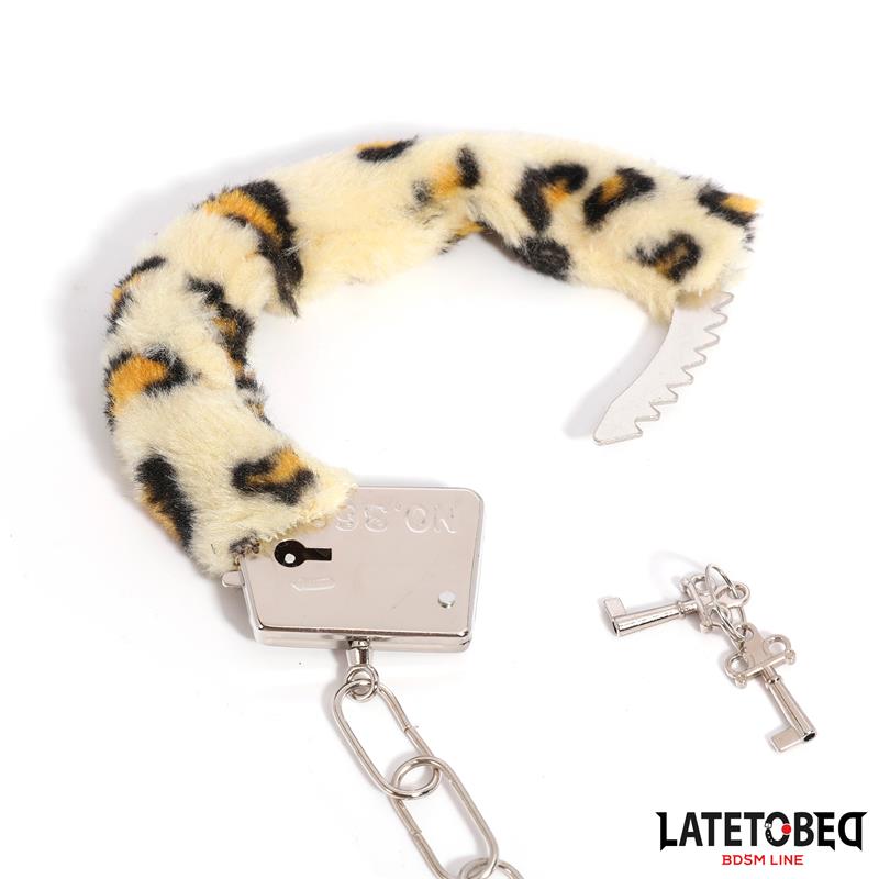 Esposas de Metal Furry con Pelo Animal Print Leopardo - Imagen 10