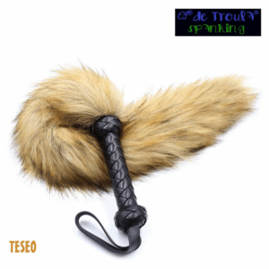 TESEO látigo de cola de zorro pardo spanking De Troula